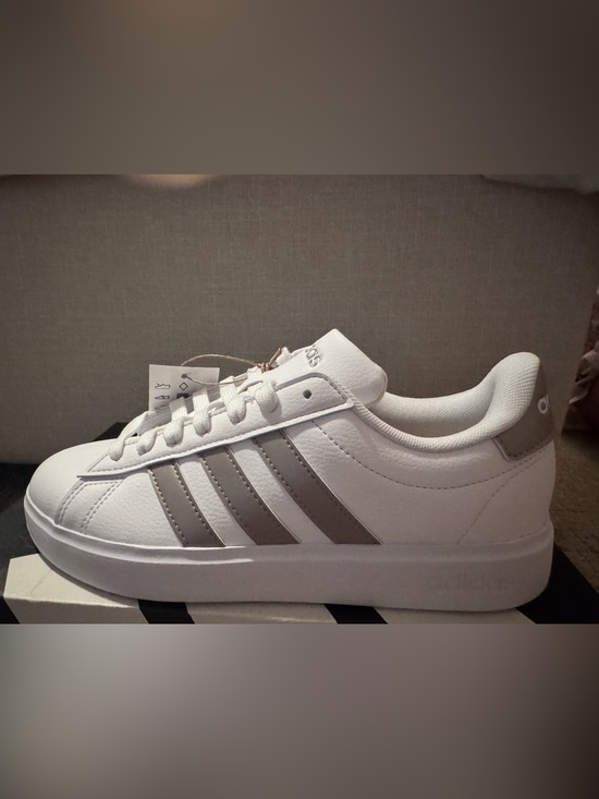 adidas Shoes - adidas Women’s White Sneakers with Gray Stripes